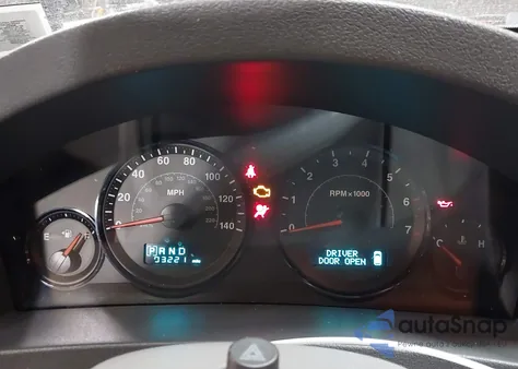 2005 Jeep Grand Cherokee Laredo from USA, damaged, VIN 1J8GR48K65C716367